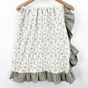 Sweethoney Baby Dreamer Ruffled Blanket Christmas Holiday Ornaments